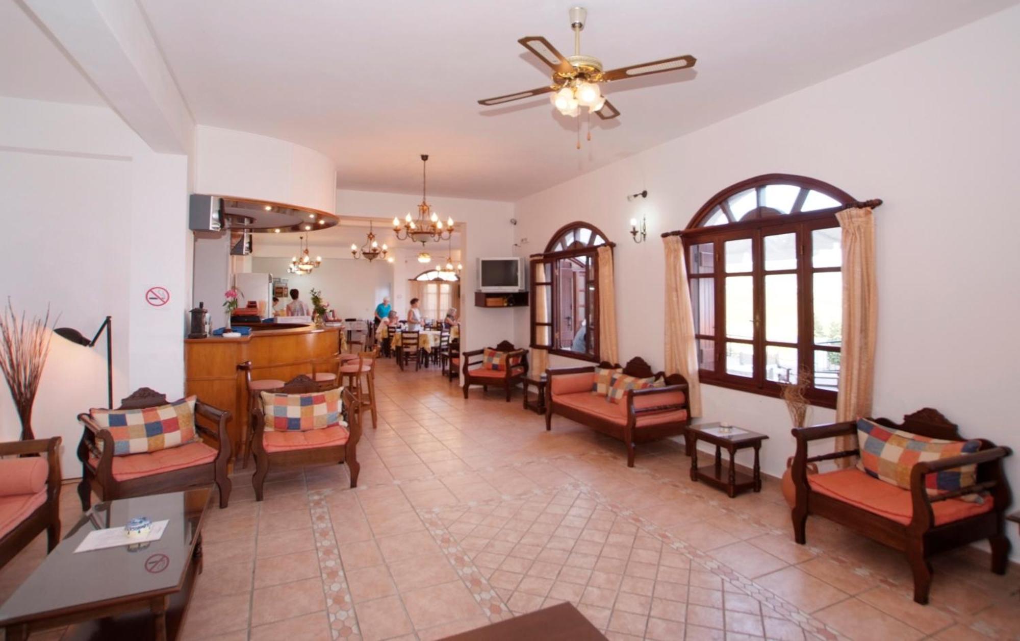 Ikaros Star Hotel Gialiskari  Екстериор снимка